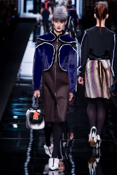 Look 5